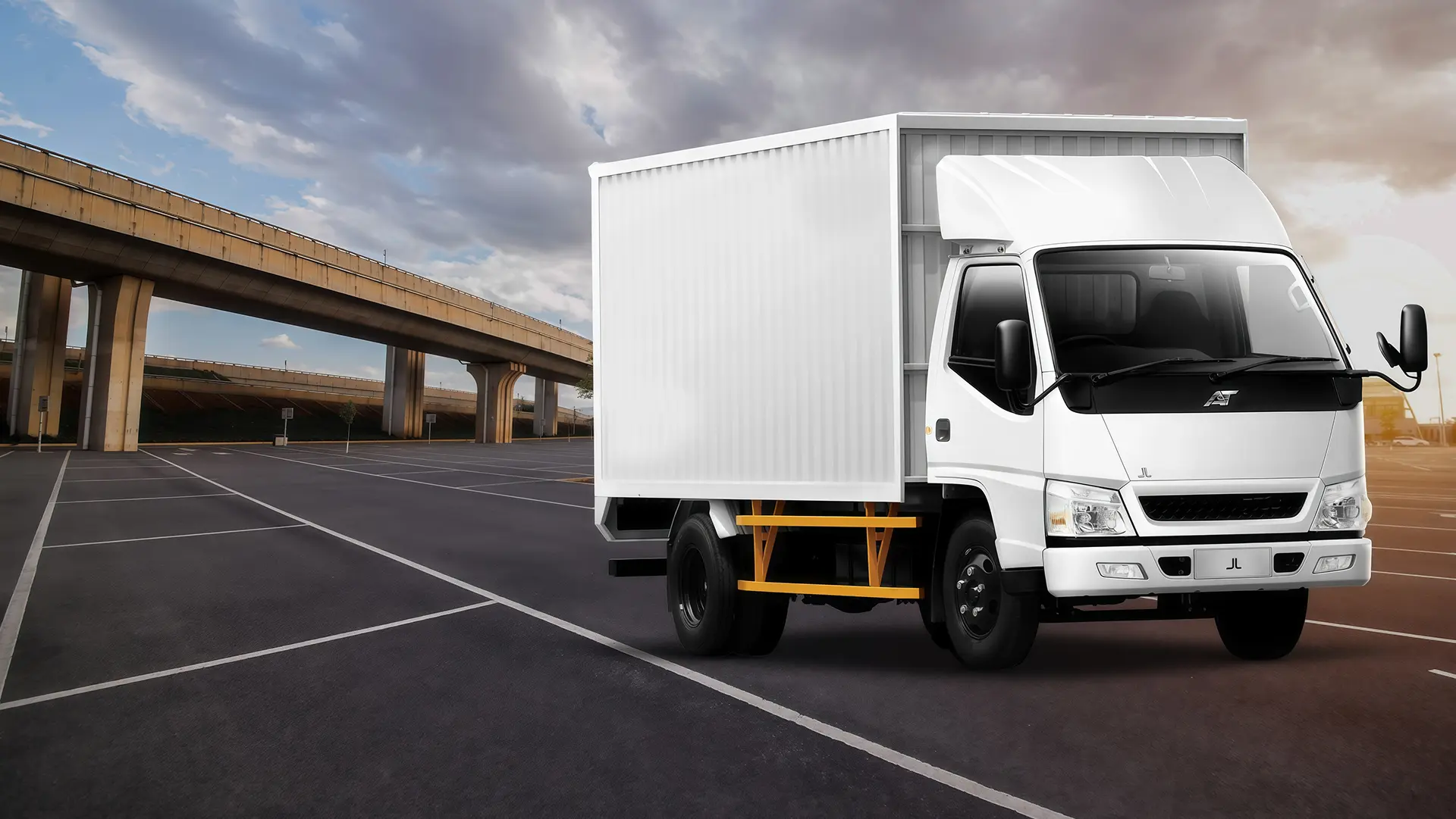 AMBERTRUCK с фургонами ТТМ Центр!